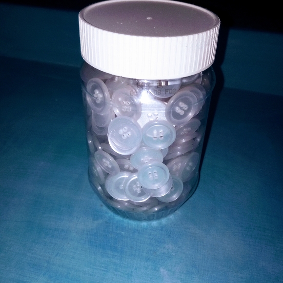 Designer Buttons - Picture 6 of 15